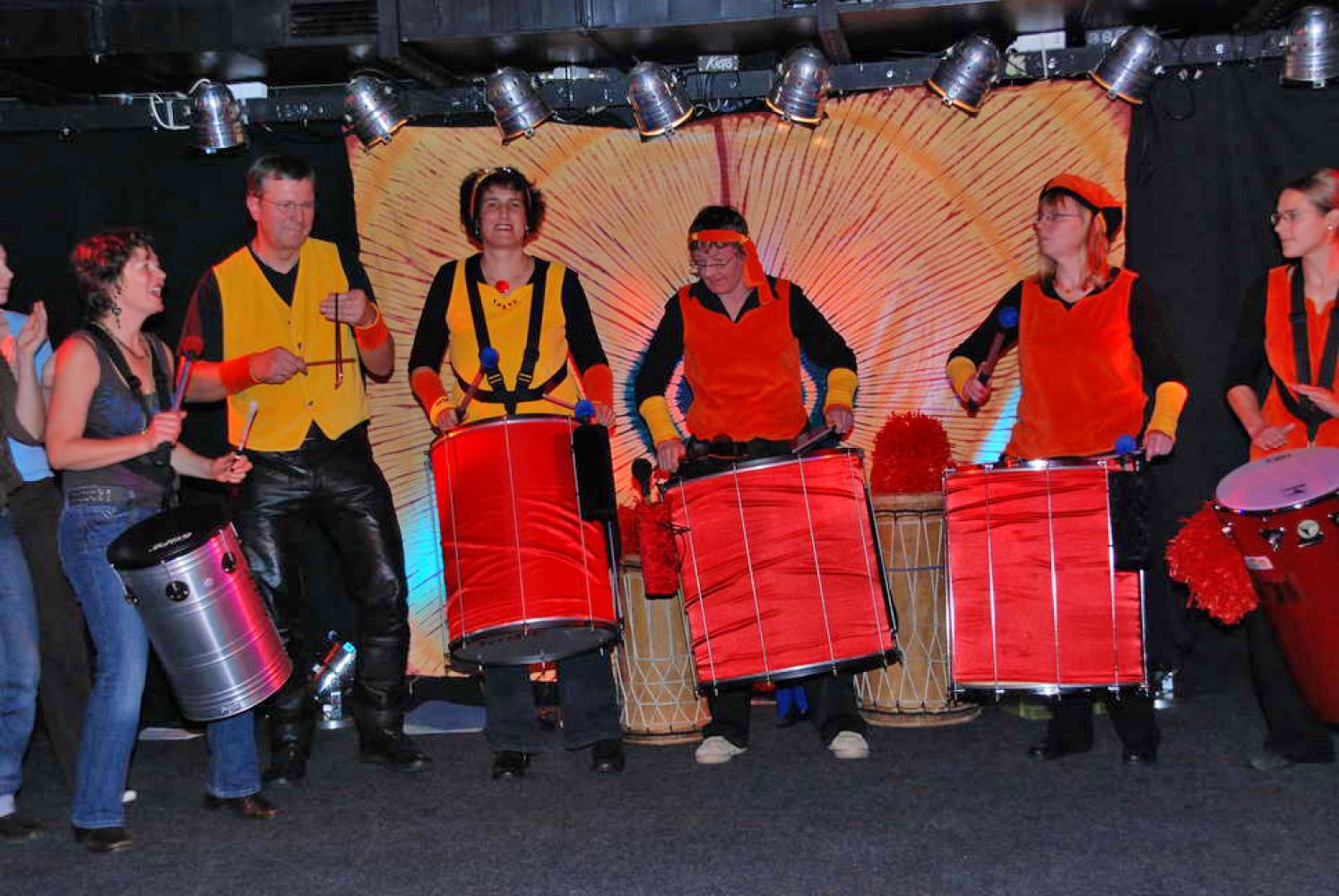 Brasilianische Percussion / Gabi Hartung Rhythmus · Stimme · Percussion