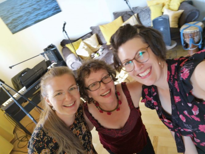 Trio Søsta ( von links nach rechts: Signe Madsen/ Gabi Hartung/ Claudia Jessel)